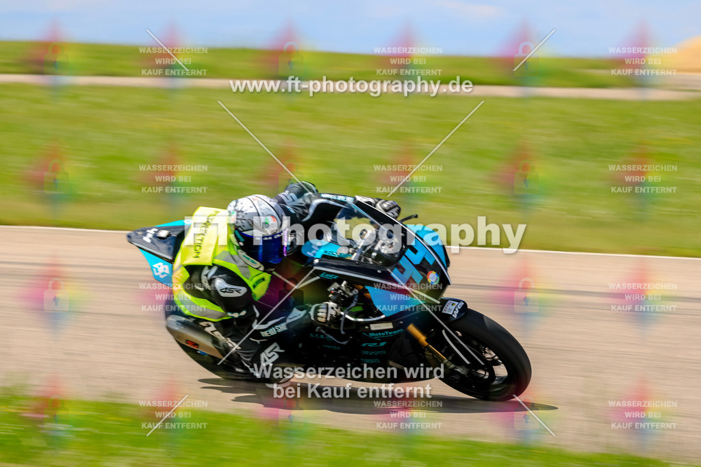 MotoTeam-0508 | Hier findet Ihr Bilder von Touristenfahrten auf der Nürburgring Nordschleife oder von anderen Veranstaltungen die ich besucht habe. Viel Spass beim Durch Schauen 