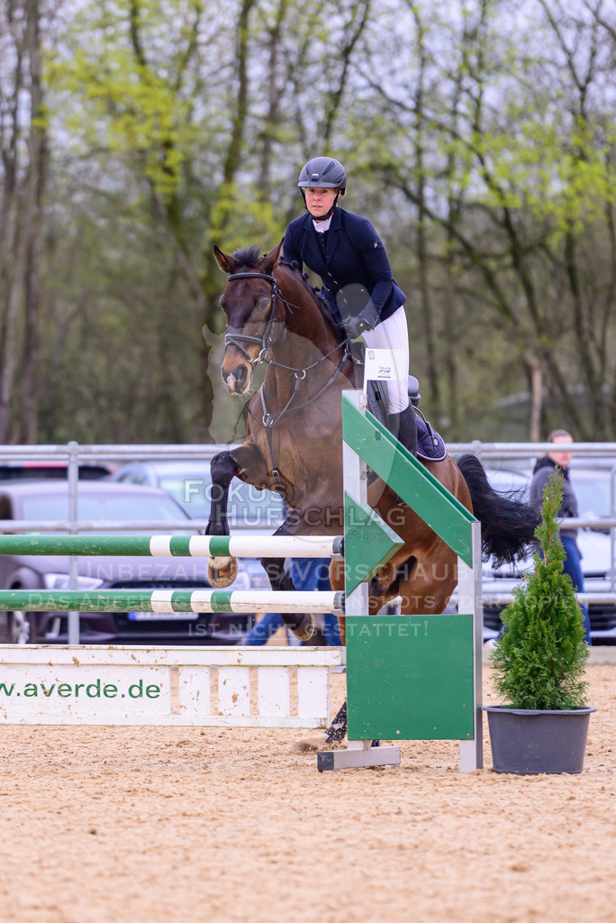 12042026-Mammendorf-Prfg42-0108 | Fokus Hufschlag Fotografie - Realisiert mit Pictrs.com