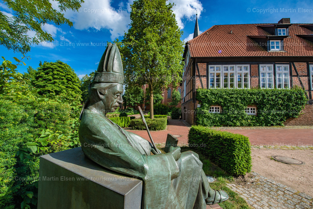 Harsefeld Abt Klosterpark_ELS_4272210622 | Fotos aus den Touristenorten aus Norddeutschland. - Realisiert mit Pictrs.com