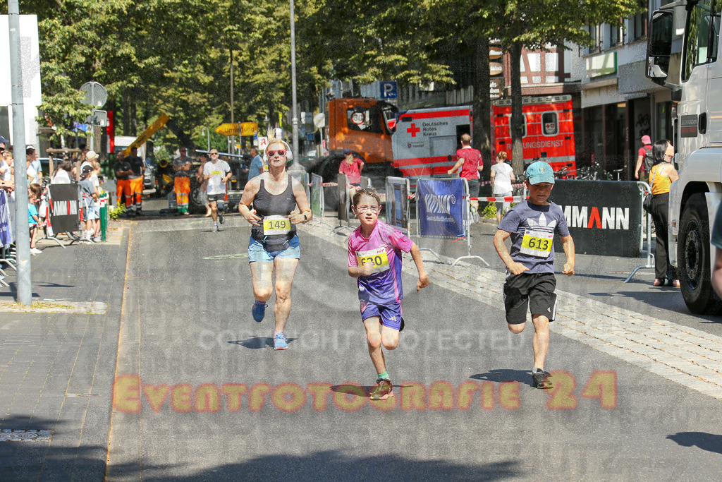 250621_1047_EX1_2570 | Sportfotografie im Rhein-Sieg Kreis, Köln, Bonn, NRW, Rheinland Pfalz, Hessen, etc. Unser Tätigkeitsfeld umfasst den Laufsport vom Volkslauf über den Marathon, Duathlon, Triathon bis zum Ultralauf wie Kölnpfad Ultra oder Schindertrail.