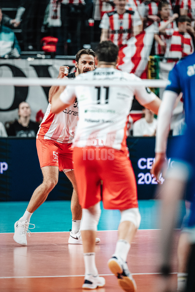 Volleyball | Herren | Saison 2023/2024 | CEV Volleyball Cup 2024 Finale | SVG Lüneburg (GER) vs. Asseco Resovia Rzeszow (POL) | 12.03.2024 | Torey 'TJ' Defalco (#59, Asseco Resovia Rzeszow) jubelt