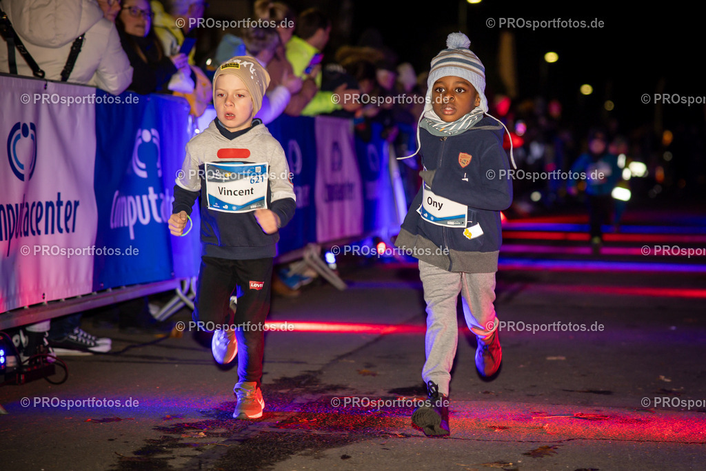 Martinslauf Sindorf 2023 in Kerpen-Sindorf, 09.11.2023 | Impressionen vom Martinslauf Sindorf 2023 am 09.11.2023 in Kerpen-Sindorf (Nordrhein-Westfalen).
