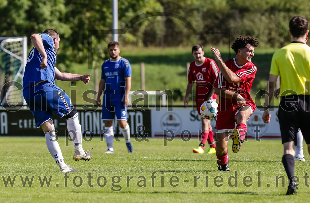 2023-09-09_067_FC_Langengeisling_III_gegen_FC_Fraunberg_II | Erding, Deutschland, 09.09.2023:
Fußball, C-Klasse 2023 / 2024, 6. Spieltag, FC Langengeisling III gegen FC Fraunberg II, Endergebnis: 1:2

Foto: Christian Riedel / fotografie-riedel.net