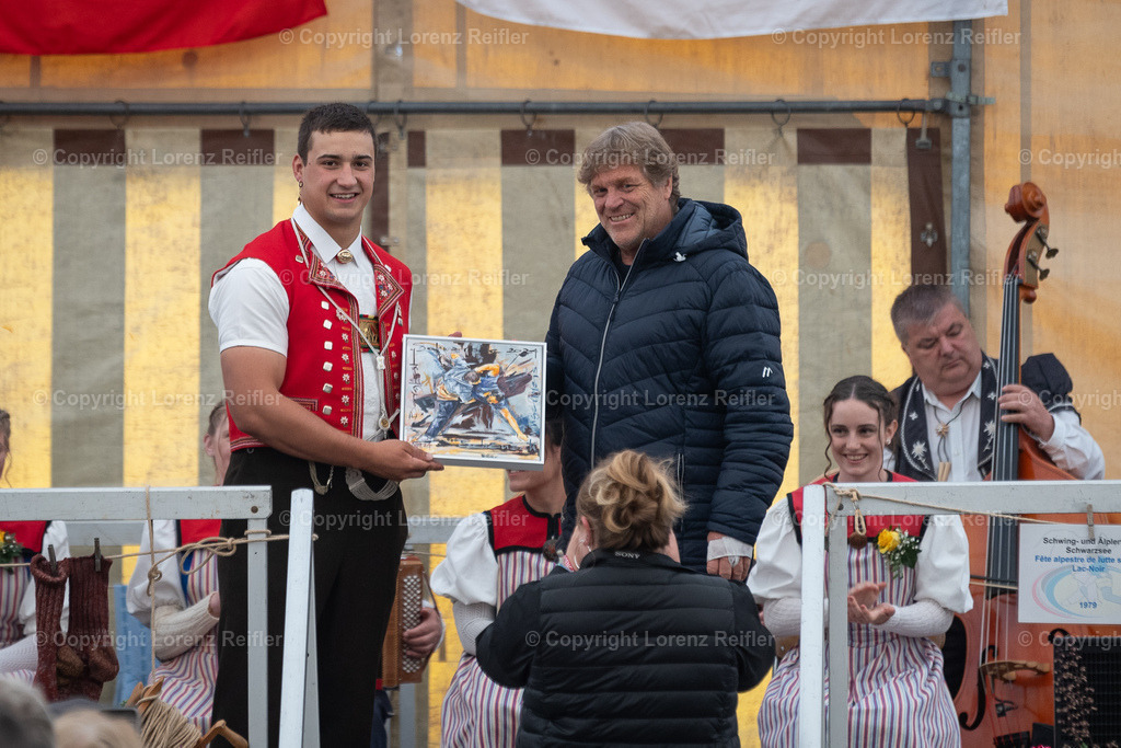 Schwingen -  Schwarzseeschwinget 2024 | Schwarzsee, 23.6.24, Schwingen - Schwarzseeschwinget.