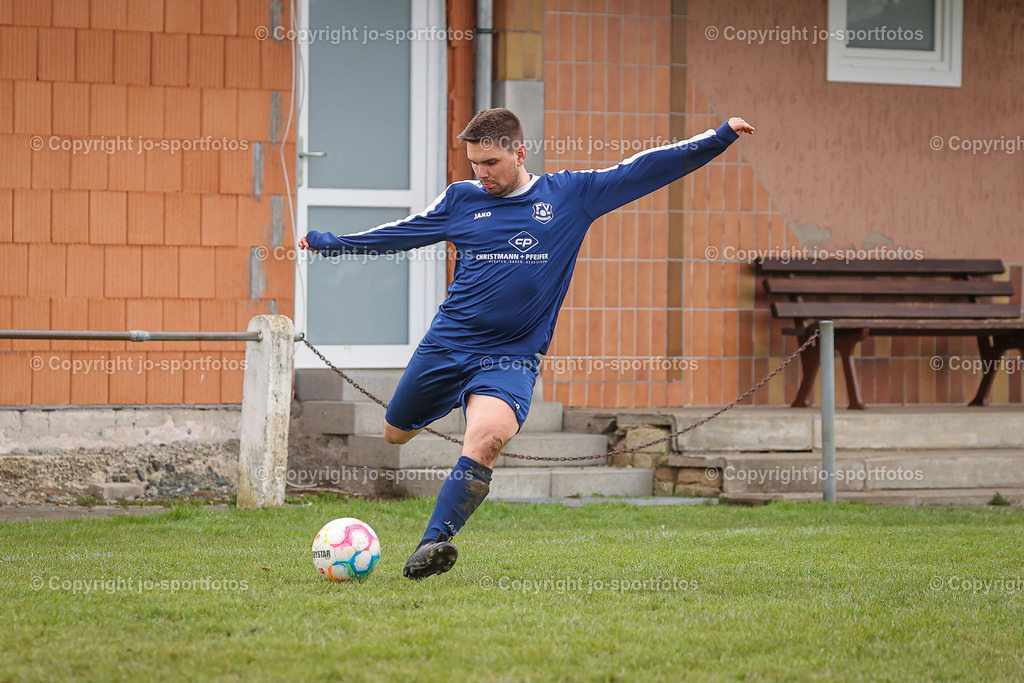 Kombach_Wiesenbach (88) | 08.04.2023; Kreisliga B Biedenkopf; Rasenplatz Kombach; FC Kombach - FV Wiesenbach; Ergebnis 4:4 (2:1)