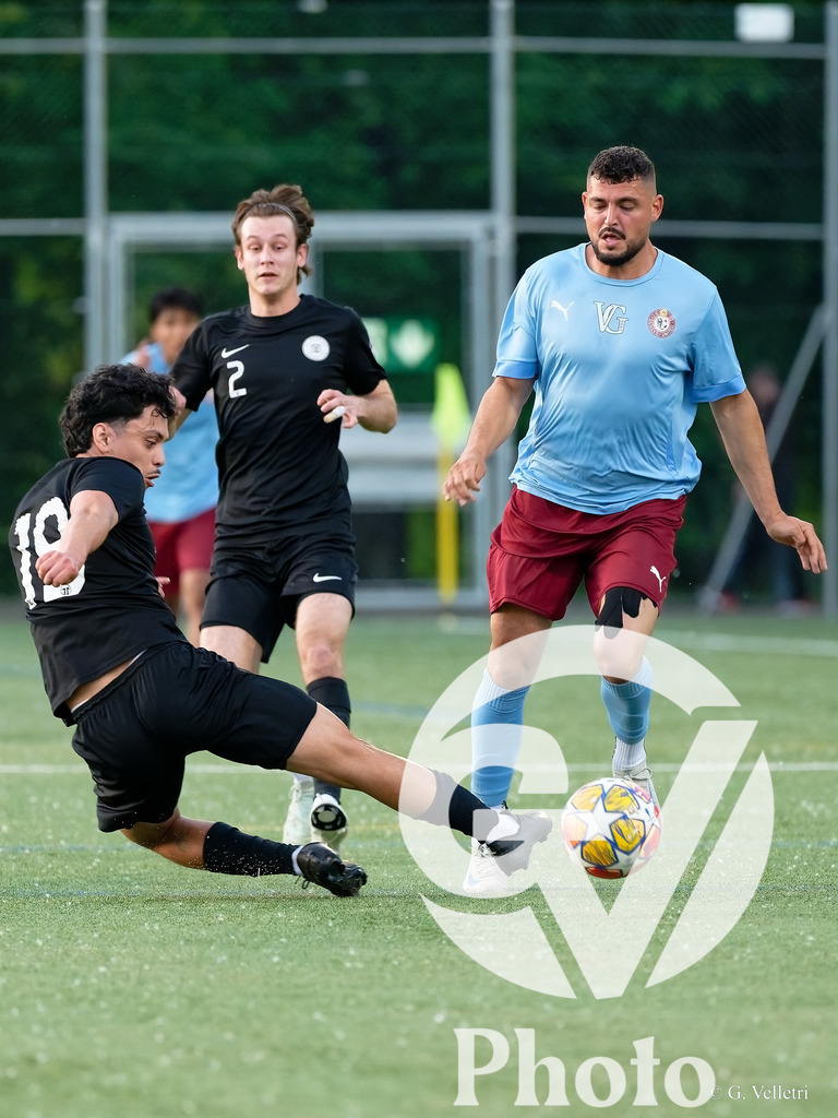 US Carouge II  v Viseu United  - 4eme ligue Groupe 3 | Geneva, Switzerland - May 20 : during the 4eme ligue Groupe 3  match between US Carouge II  and Viseu United  at Stade de la Fontenette  on May 20 , 2026 in Geneva, Switzerland.