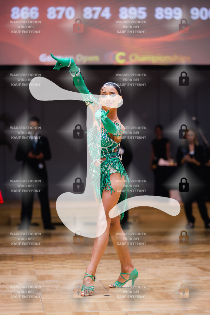 GOC 2025 - WDSF Solo Junior II Latin Female - 2025-08-21-7922 | Webshop for digital downloads and prints of dance sport, event & show photographer Julian Link - Realisiert mit Pictrs.com