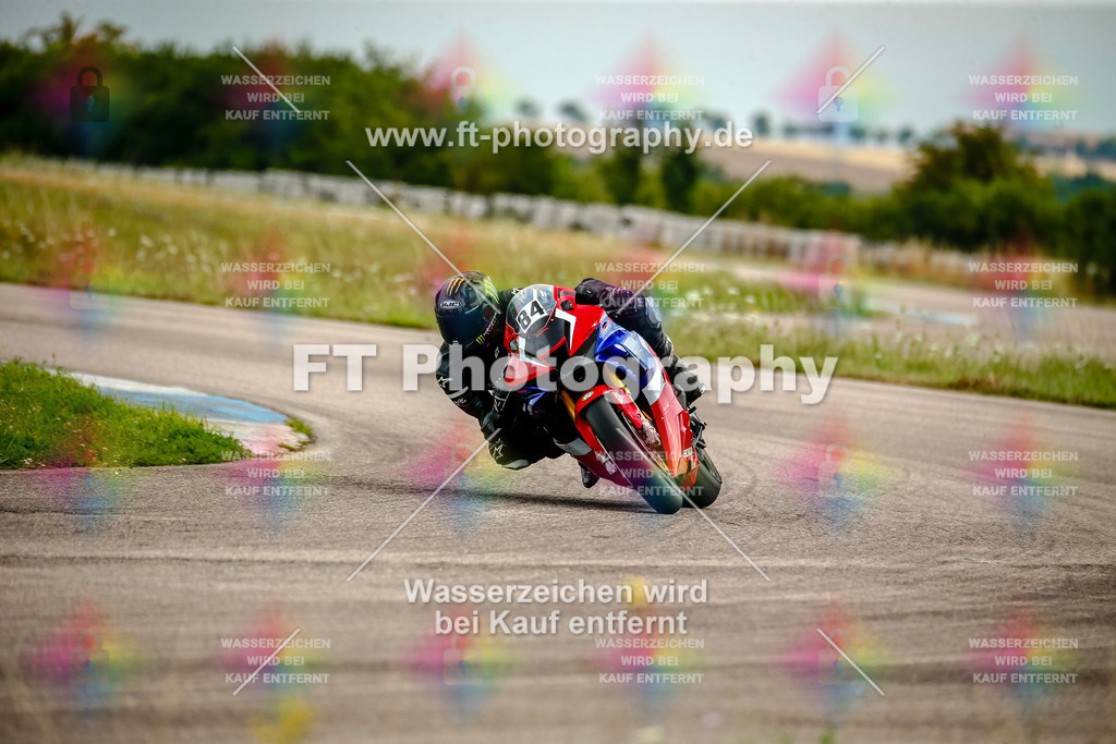 Chambley Juli-2406 | Hier findet Ihr Bilder von Touristenfahrten auf der Nürburgring Nordschleife oder von anderen Veranstaltungen die ich besucht habe. Viel Spass beim Durch Schauen 