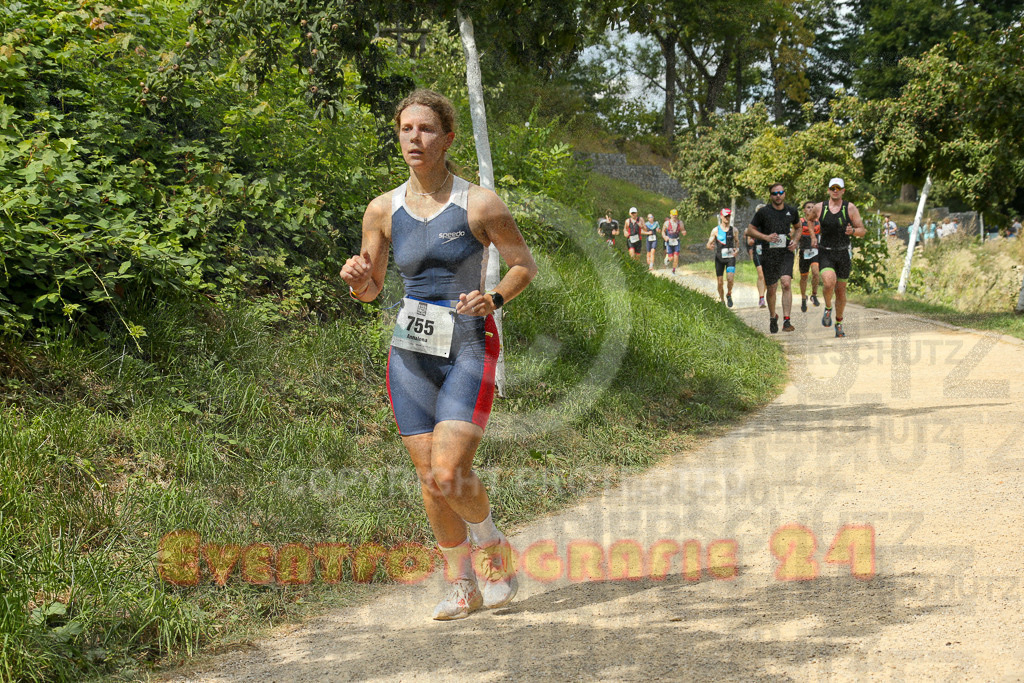 250824_1342_EX1_3274 | Sportfotografie im Rhein-Sieg Kreis, Köln, Bonn, NRW, Rheinland Pfalz, Hessen, etc. Unser Tätigkeitsfeld umfasst den Laufsport vom Volkslauf über den Marathon, Duathlon, Triathon bis zum Ultralauf wie Kölnpfad Ultra oder Schindertrail.