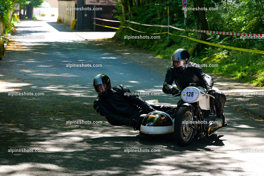 P1026497 | Erleben Sie atemberaubende, hochqualitative Fotos Ihrer Fahrt entlang der malerischen Alpenstraßen. Besuchen Sie alpineshots.com, um professionelle Aufnahmen Ihrer unvergesslichen Reise zu finden und zu kaufen - Realisiert mit Pictrs.com