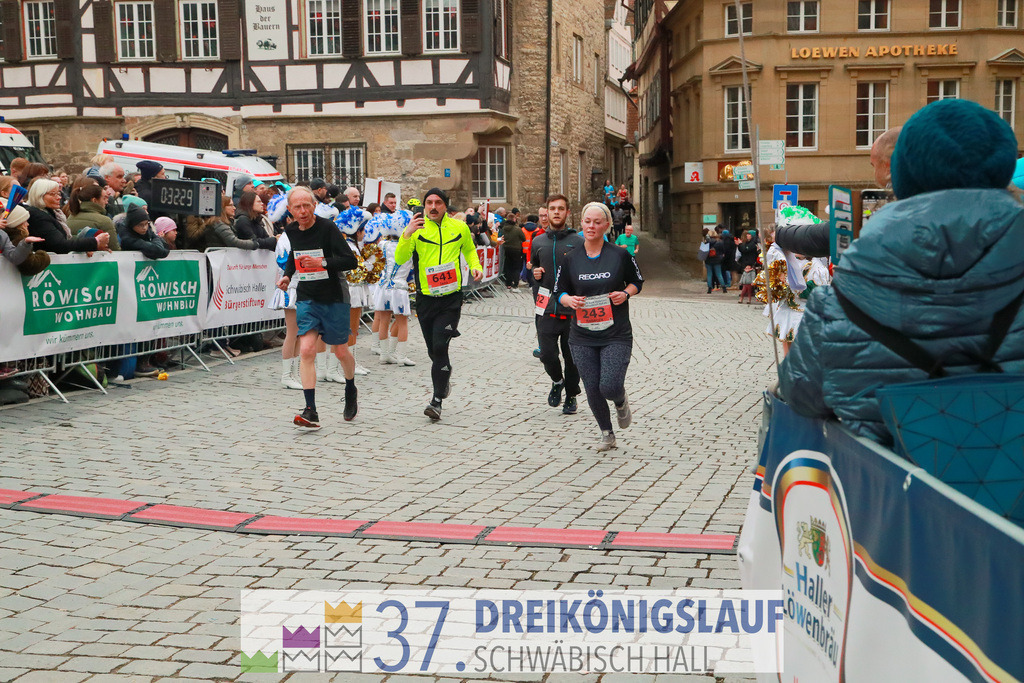 VR Bank Hauptlauf 10000m | 3 Koenigslauf 2023 - Realisiert mit Pictrs.com