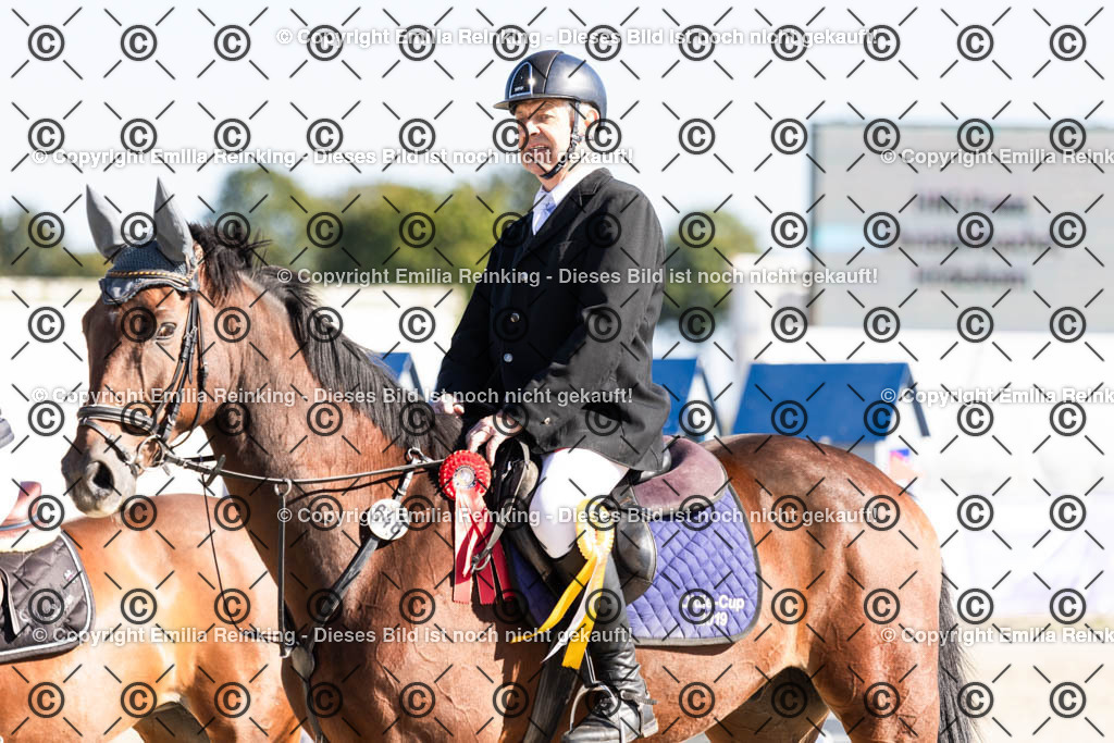 CL5A1419 | Emilia Reinking Fotografie - Realisiert mit Pictrs.com