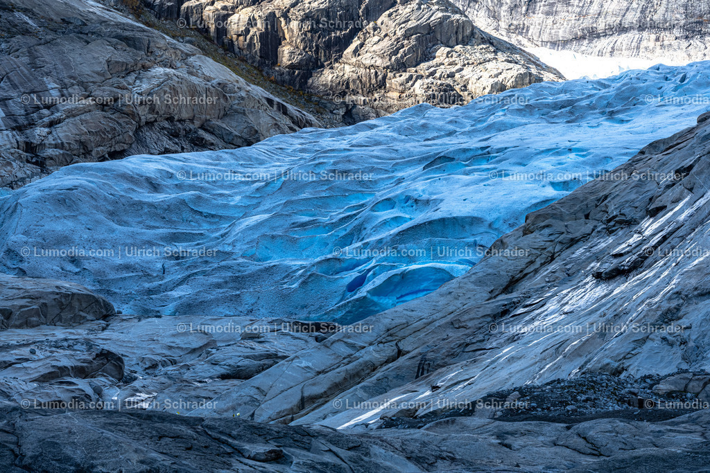 10047-10060 - Am Jostedalsbreen - Norwegen | Stockfoto und Bilderpool mit Bildmaterial aus Deutschland, dem Harz, Halberstadt, Quedlinburg, Wernigerode und weltweit. Qualitativ hochwertige und professionelle Fotos anschauen und kaufen. - Realisiert mit Pictrs.com