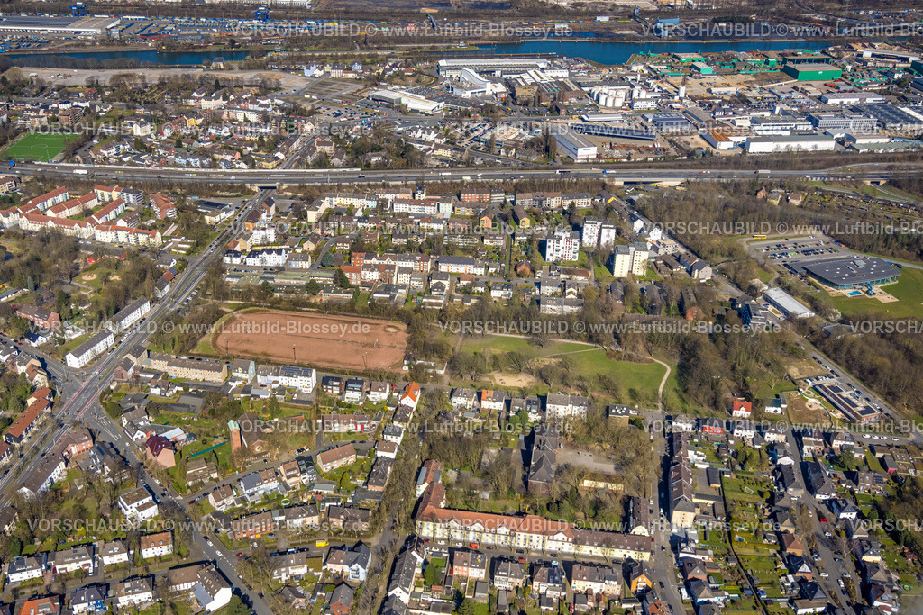 Herne250301793 | Luftbild, Sportplatz Franzstraße, geplanter Wohnungsbau, Wanne, Herne, Ruhrgebiet, Nordrhein-Westfalen, Deutschland