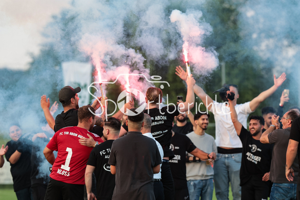 SG Mauerbach - FC Tur Abdin Augsburg | Professionelle Sportfotos aus den Bereichen Fußball, Eishockey, Handball und vieles mehr. Ob Sieg oder Niederlage