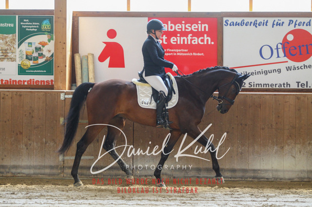 DKP43095 | Turniersportfotografie; Pferdefotografie; Dressurfotografie