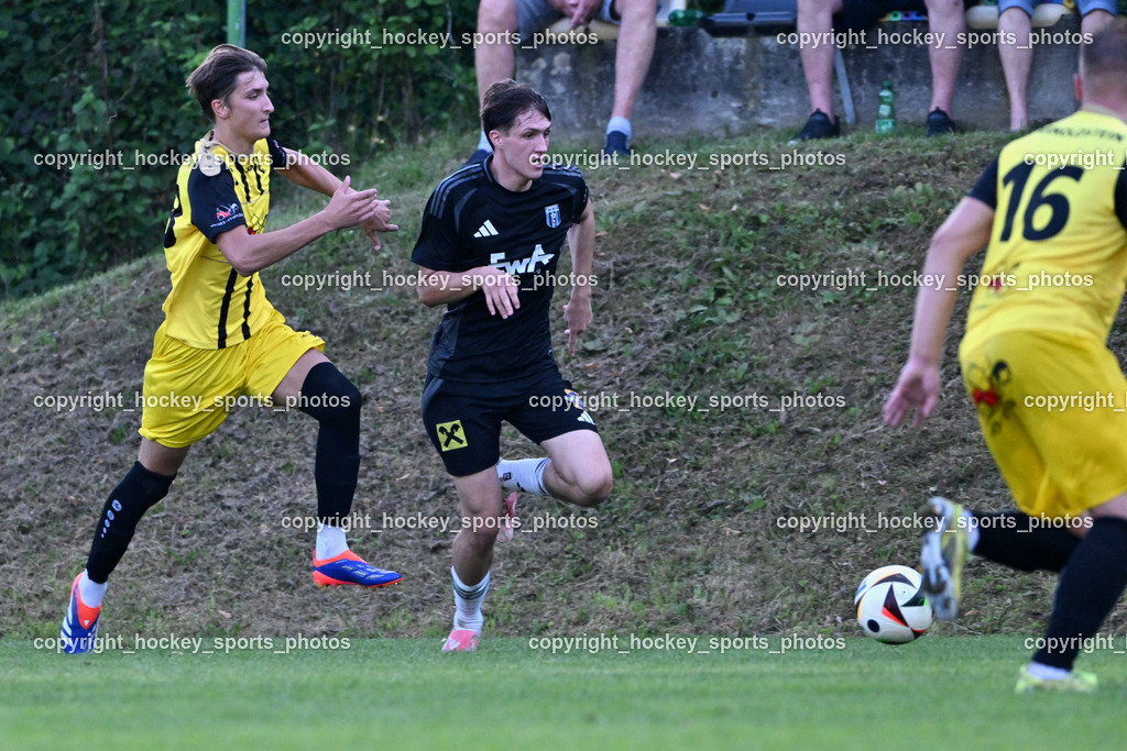 SV Arnoldstein vs. URC Thal Assling | #13 Fabian Ortner SV Arnoldstein, #13 Philipp Perfler Thal Assling, SV Arnoldstein vs. URC Thal Assling, SV Arnoldstein vs. URC Thal Assling am 09.08.2025 in Arnoldstein (Waldparkstadion Arnoldstein), Austria, (Photo by Bernd Stefan)