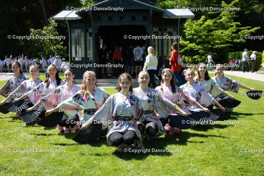 GPHY3937 | DanceGraphy - Realisiert mit Pictrs.com