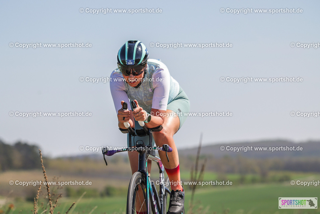 368A2558 | Neusiedlersee Radmarathon 2026@sportshot_your_pictrs #yourpictures#roadtowm2029 #nrm #neusiedlerseeradmarathon #neusiedlersee #neusiedlerseetourismus #burgenland #mörbisch #nrm26 #burgenlandtourismus #voglundco #poweredbyburgenlandtourismus #radsport #rad #marathon #ucigranfondo #visitburgenland #ucigranfondoworldseries