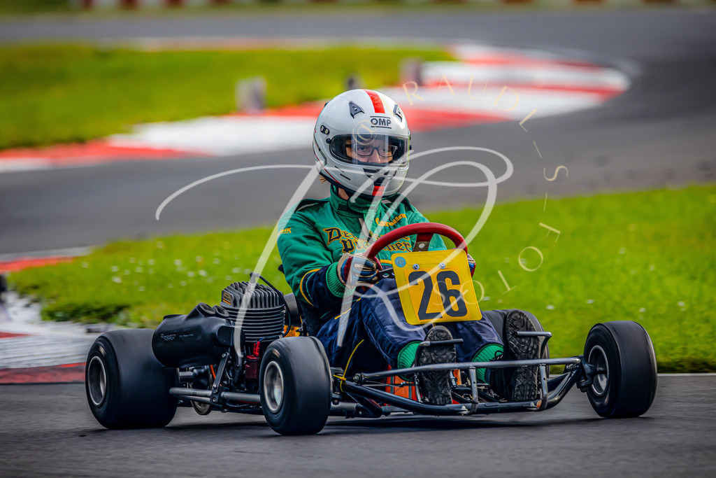 DA9B1651-1813-4CD1-9681-E0669F1C8AFC | traudl_s_fotos