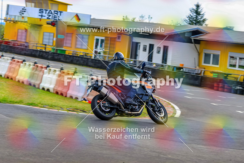 _OTO3192 | Hier findet Ihr Bilder von Touristenfahrten auf der Nürburgring Nordschleife oder von anderen Veranstaltungen die ich besucht habe. Viel Spass beim Durch Schauen 