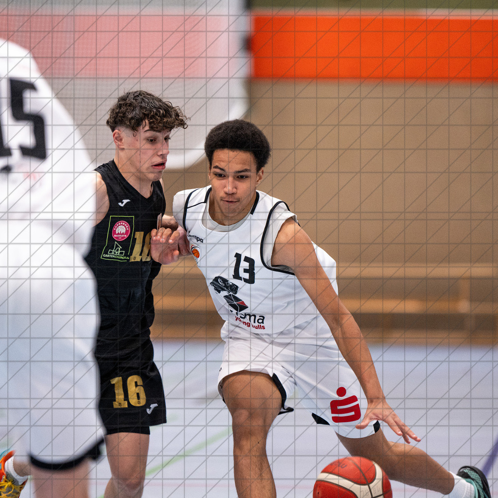 JBBL 24/25 | 26.01.2025 | Charisma Young Bulls vs. Gartenzaun24 Baskets Paderborn | JBBL 24/25 | 26.01.2025 | Charisma Young Bulls vs. Gartenzaun24 Baskets Paderborn - - - - - CREDIT, www.bullenfotos.de, Martin König, Hörner Weg 40, D-49078 Osnabrück, +4917663732967, Nutzung und Weitergabe nur zu den vereinbarten Zwecken. Presseanfragen an Urheber. Alle Rechte beim Urheber. - - - - - - Realisiert mit Pictrs.com