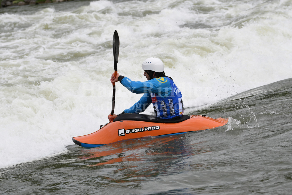 ICF CANOE FREESTYLE WORLD CUP 1 / PLATTLING | 2024 ICF CANOE FREESTYLE WORLD CUP 1 / PLATTLINGMen's Kayak Surface Final Sieger Harry PRICE (Great Britain) #126  - Realisiert mit Pictrs.com