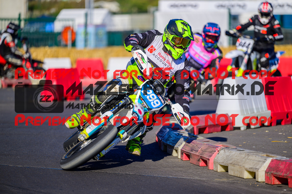 MaZZes_Fotomatrix_20241005_6021986_1822 | SENIOR