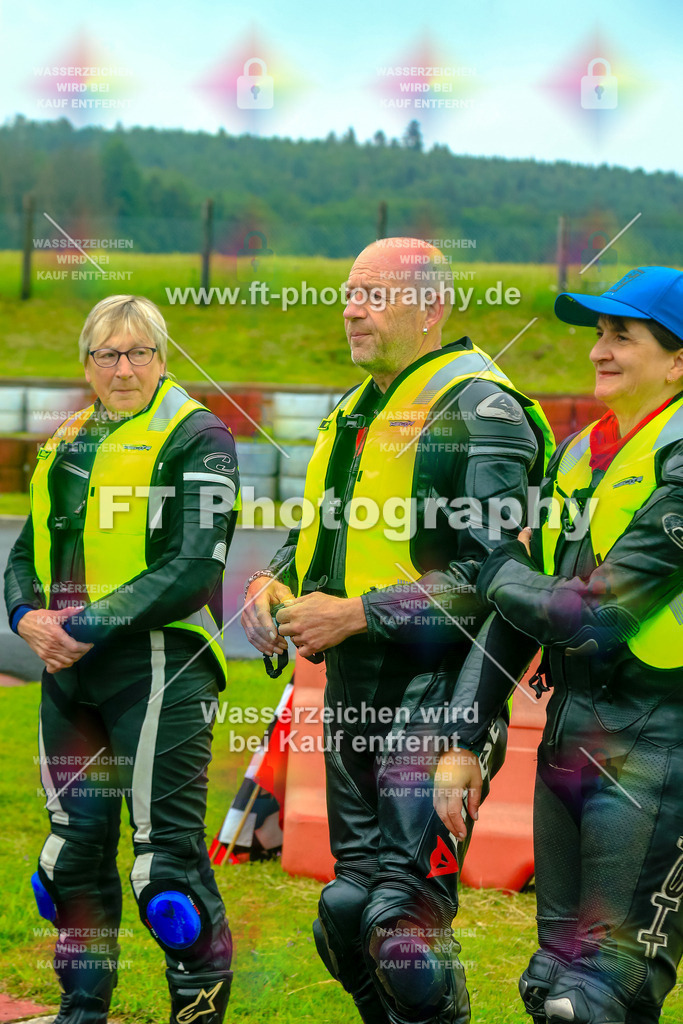 OBK-5959 | Hier findet Ihr Bilder von Touristenfahrten auf der Nürburgring Nordschleife oder von anderen Veranstaltungen die ich besucht habe. Viel Spass beim Durch Schauen 