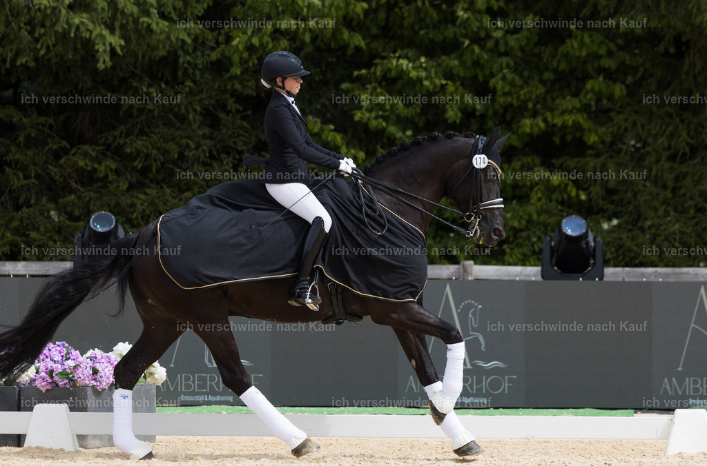 FHC2026_P02_174-Siegerehrung-3 | Fichtenhof Classics 2026 – Dressurturnier, Reitanlage Fichtenhof, Schäftlarn