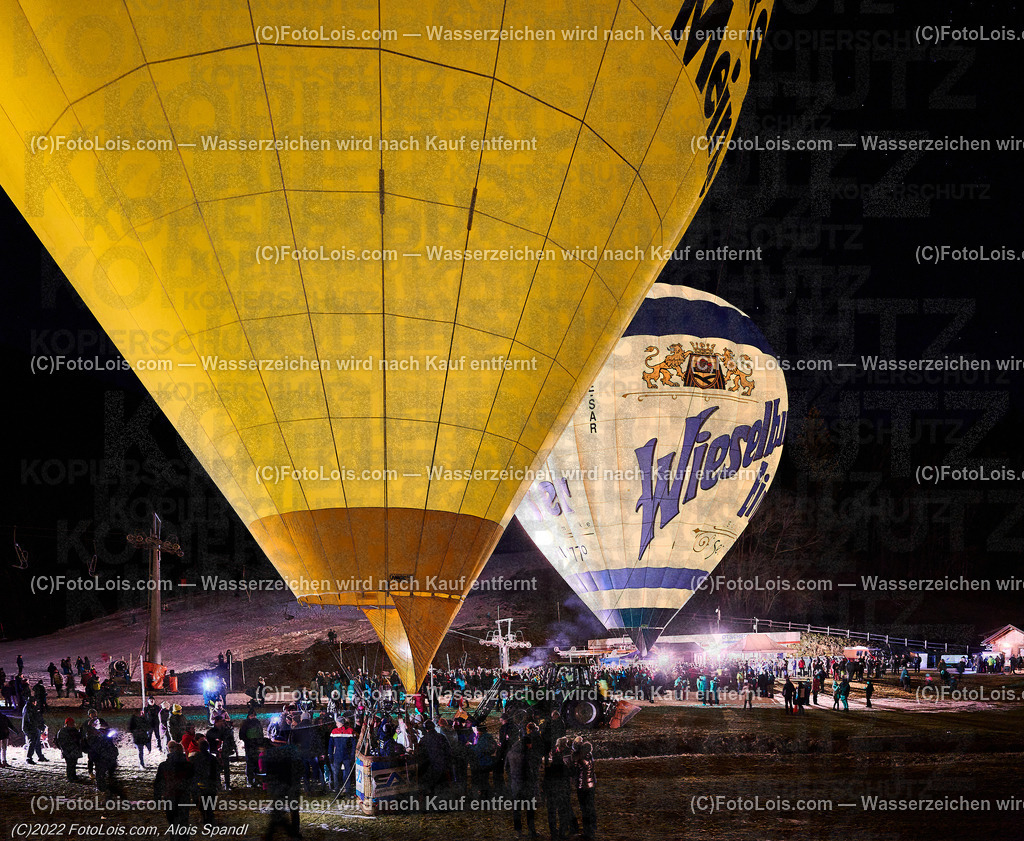 ALP0377_Nacht der Ballone_Lackenhof | (C)FotoLois.com, Alois Spandl, 'Nacht der Ballone' des Ballonclub ÖTSCHERLAND in Lackenhof/Weitental, gemeinsame Veranstaltung mit Tourismusverband ÖTSCHER, Mi 28. Dezember 2022.