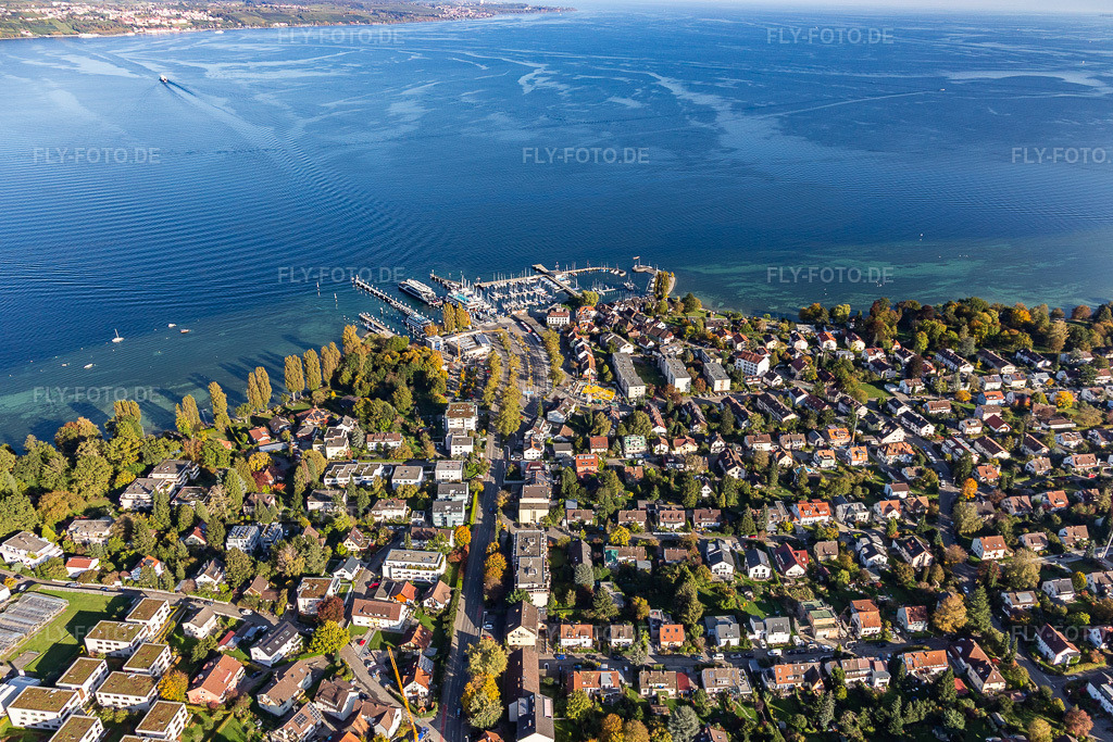 Luftbild: Fähranleger Konstanz-Meersburg im Ortsteil Staad im Ortsteil Allmannsdorf in Konstanz im Bundesland Baden-Württemberg in Deutschland. Foto: IMG_119365.jpg vom 14.10.2019 durch Werner Riehm/FLY-FOTO.de