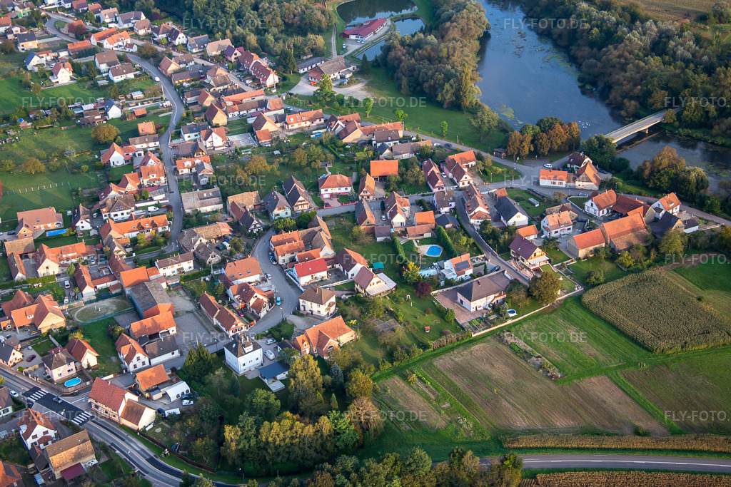 Luftbild: Pont Auenheim in Rountzenheim im Bundesland Bas-Rhin in Frankreich. Foto: IMG_074334.jpg vom 04.10.2014 durch Werner Riehm/FLY-FOTO.de