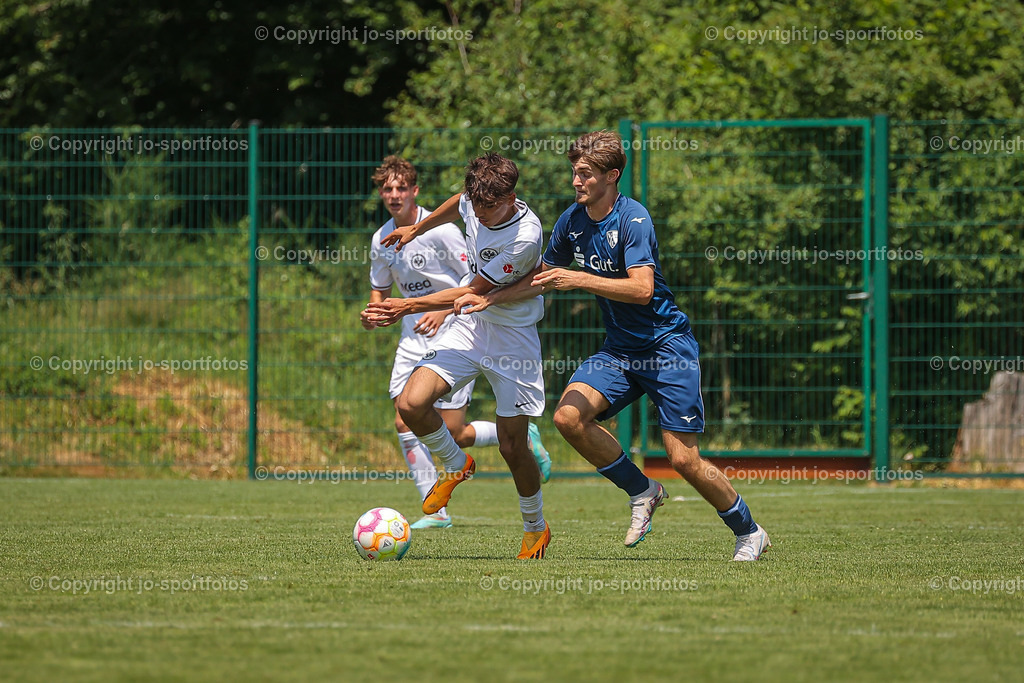 BQ3I6509 | 17.06.2023; Testspiel; Rasenplatz Offdilln; VfL Bochum U17 - Eintracht Frankfurt U17; Ergebnis: 3:1 (1:1)