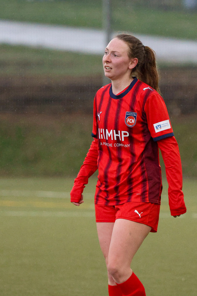 WASFCH_260321_4355 | SGM DJK Wasseralfingen/Neuler vs. 1.FC Heidenheim 1846 II, Fußball, Frauen, Bezirksliga, 2025/2026, 13. Spieltag, 21.03.2026 in Wasseralfingen, Kunstrasen Bürgle(Foto: Michael Bulling) - Realisiert mit Pictrs.com