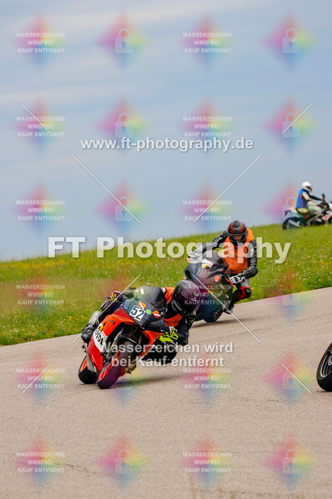 MotoTeam-2219 | Hier findet Ihr Bilder von Touristenfahrten auf der Nürburgring Nordschleife oder von anderen Veranstaltungen die ich besucht habe. Viel Spass beim Durch Schauen 