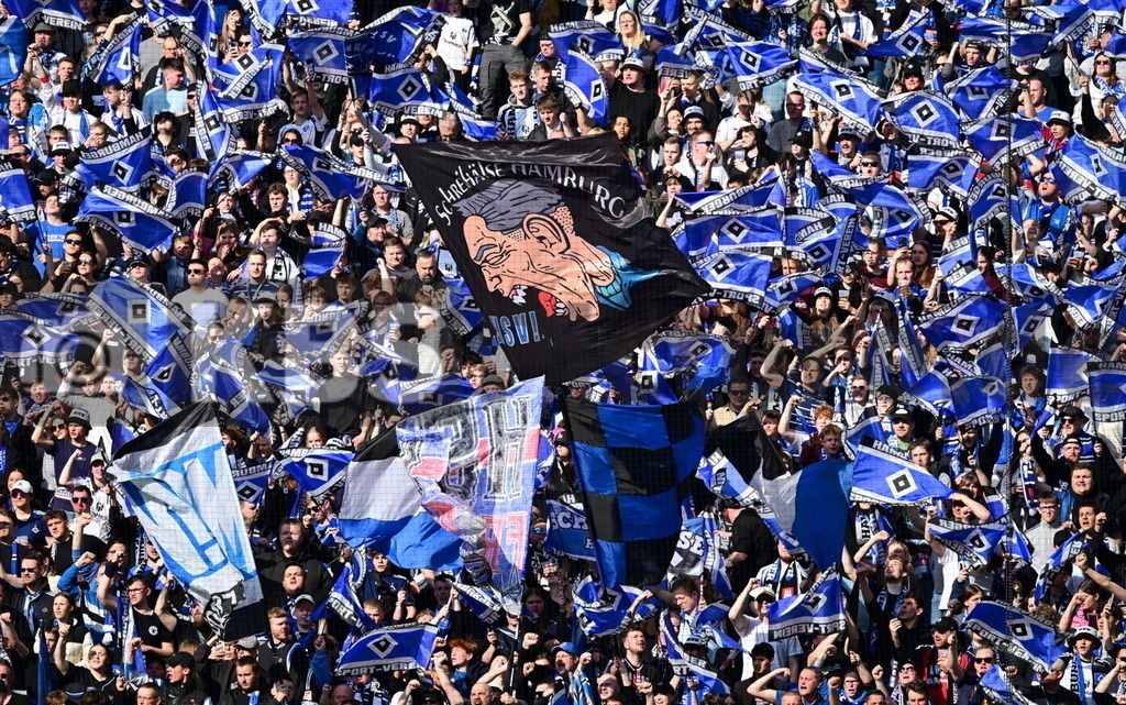 KBS Picture_HSV-Bremen_Frauen_017 | HSV Fans Nordkurve ,Sportplatz :  Volksparkstadion, - Realisiert mit Pictrs.com