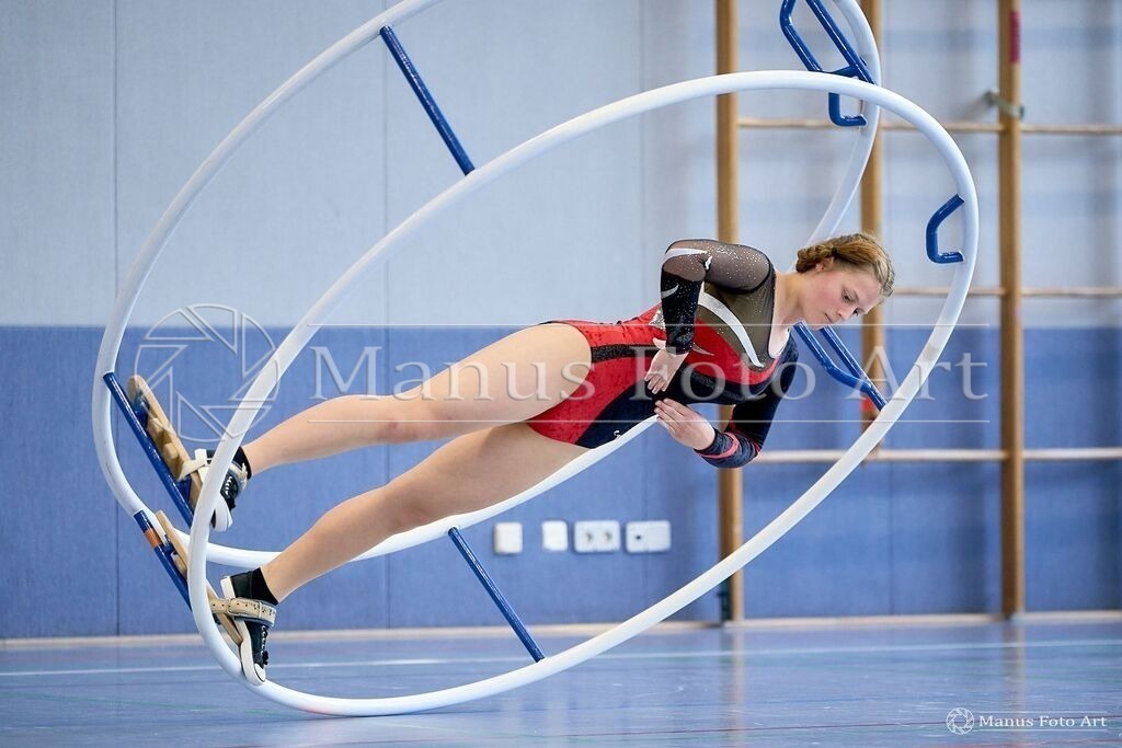 2024-06-20-1-A-DSC02101 | Professionelle Sportfotografie in Hamburg, Schleswig-Holstein und Niedersachsen – spezialisiert auf Rhönrad, Geräteturnen, Leistungsturnen und rhythmische Sportgymnastik. Bundesweite Begleitung von Rhönrad-Events. Jetzt Sport-Fotos - Realisiert mit Pictrs.com