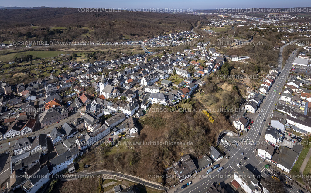 Arnsberg220302156 | Luftbild, Altstadt mit Fachwerkhäusern und Stadtkapelle St. Georg, Arnsberg, Sauerland, Nordrhein-Westfalen, Deutschland