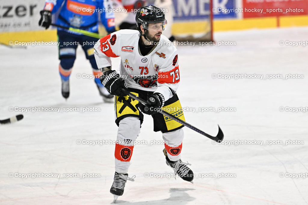 ESC SPARKASSE STEINDORF vs. EV ZELTWEG MURTAL LIONS | #73 Goja Nico EV ZELTWEG MURTAL LIONS, ESC SPARKASSE STEINDORF vs. EV ZELTWEG MURTAL LIONS, ESC SPARKASSE STEINDORF vs. EV ZELTWEG MURTAL LIONS am 27.12.2025 in Steindorf (Ossiachersee Halle), Austria, (Photo by Bernd Stefan)