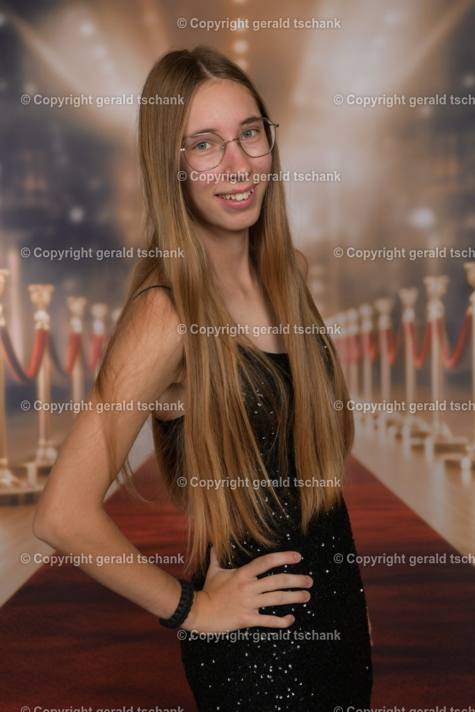 MT1_4157 | Wählen Sie hier bitte Ihr bestes Foto aus, mit diesem Bild wird Ihr Set produziert. Sollten Sie kein Bild wählen oder mehrere suchen wir das Beste aus!