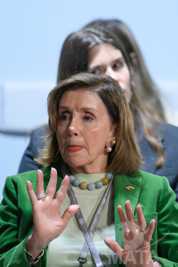 _DWA0309 | Nancy Pelosi auf der Veranstaltung Girls Just Want to Have Fundamental Rights: Fighting the Global Pushback im Rahmen der Münchner Sicherheitskonferenz 2026. München, 14.02.2026 Bayern Deutschland - Realisiert mit Pictrs.com