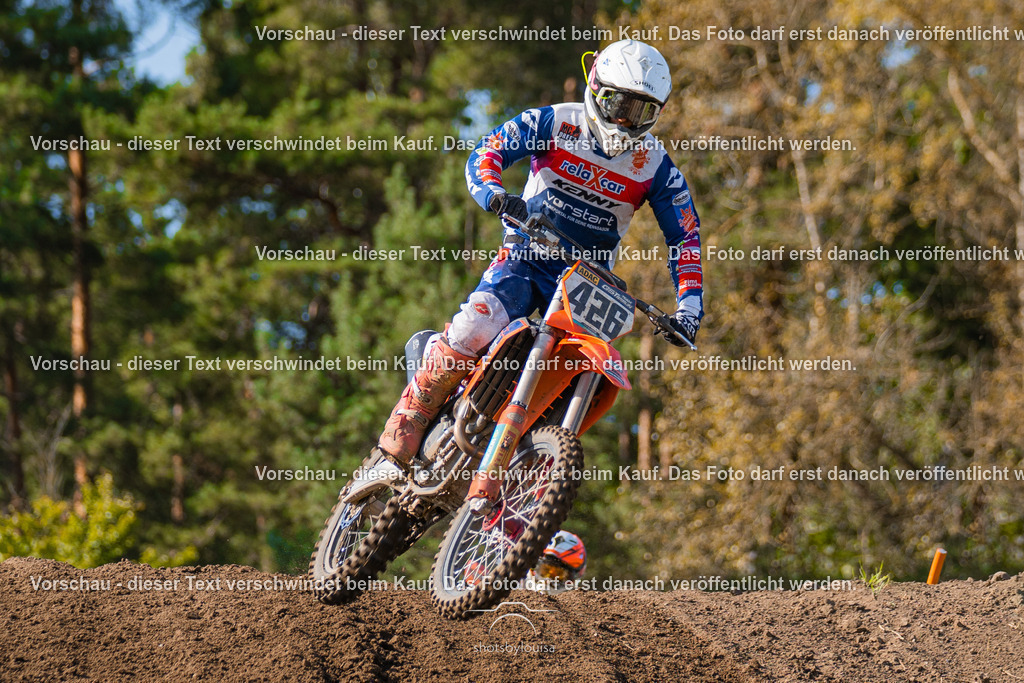 09_21_LM_Schenkenhorst-9432 | Sportfotografin aus Berlin-Brandenburg mit Fokus auf Motocross. Ich halte deine sportliche Leistung und echte Emotionen auf und neben der Strecke professionell fest. Entdecke die Fotos von deinem Rennen und bestelle sie direkt hier im Shop.