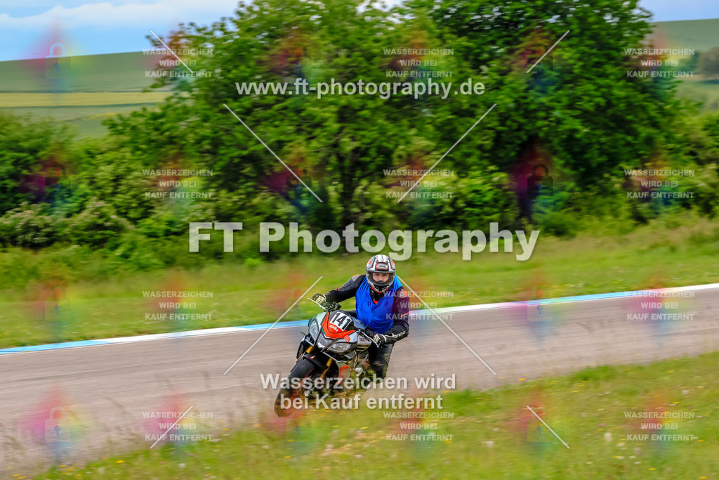 MotoTeam-3275 | Hier findet Ihr Bilder von Touristenfahrten auf der Nürburgring Nordschleife oder von anderen Veranstaltungen die ich besucht habe. Viel Spass beim Durch Schauen 