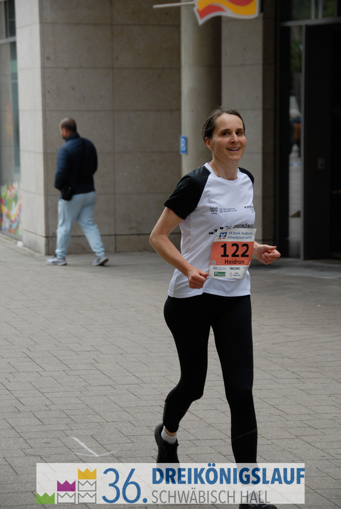 VR Bank Hauptlauf 10km | 3königslauf 2022 VR Bank Hauptlauf - Realisiert mit Pictrs.com