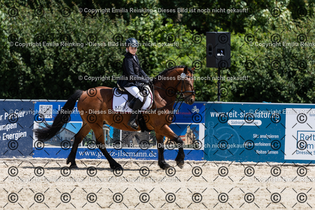 CL5A3461 | Emilia Reinking Fotografie - Realisiert mit Pictrs.com