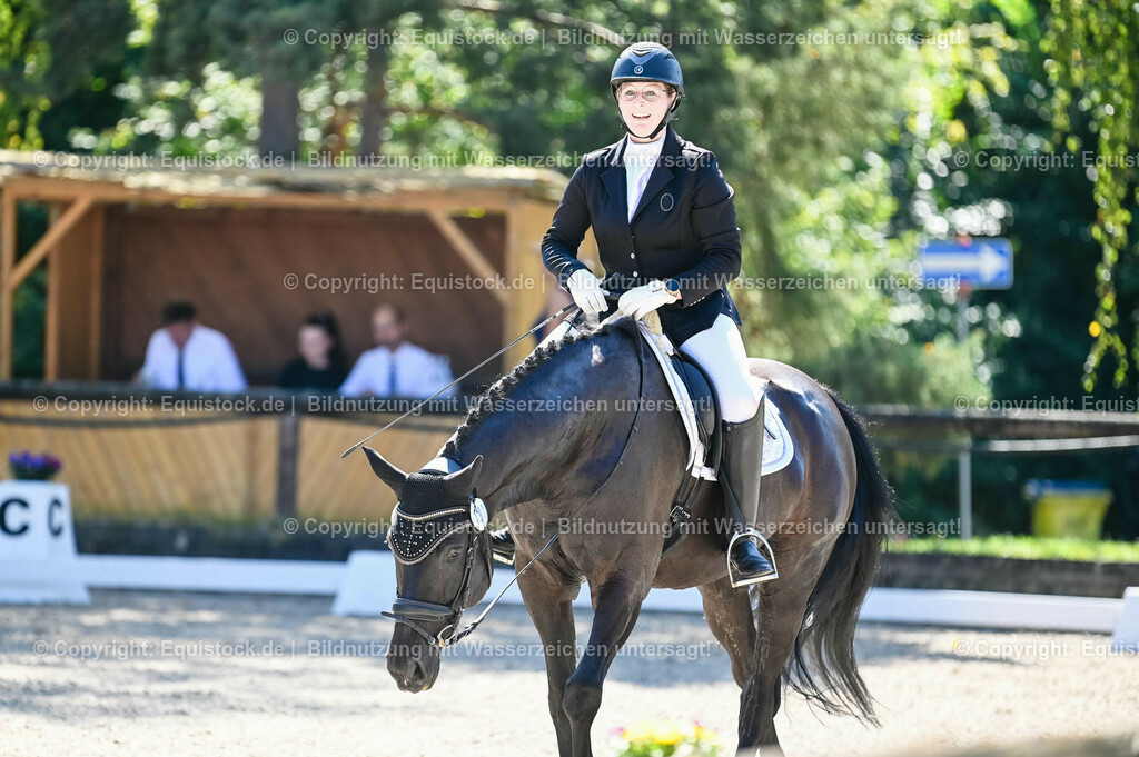 20230908_06_Dressur-L-Trense_0726 | equistock