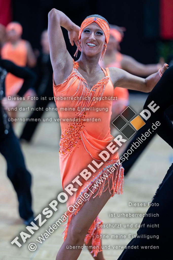 20230423-00554 | Hier finden Sie Tanz Bilder vom Latein und Standard Formationen tanzen. Sportbilder vom Tanzsport. Schöne Fotos und von Weltmeisterschaft, Europameisterschaft, Bundesliga, Regionalliga, Oberliga und Landesliga sowie von GOC Stuttgart, DanceComp, WM Bremen