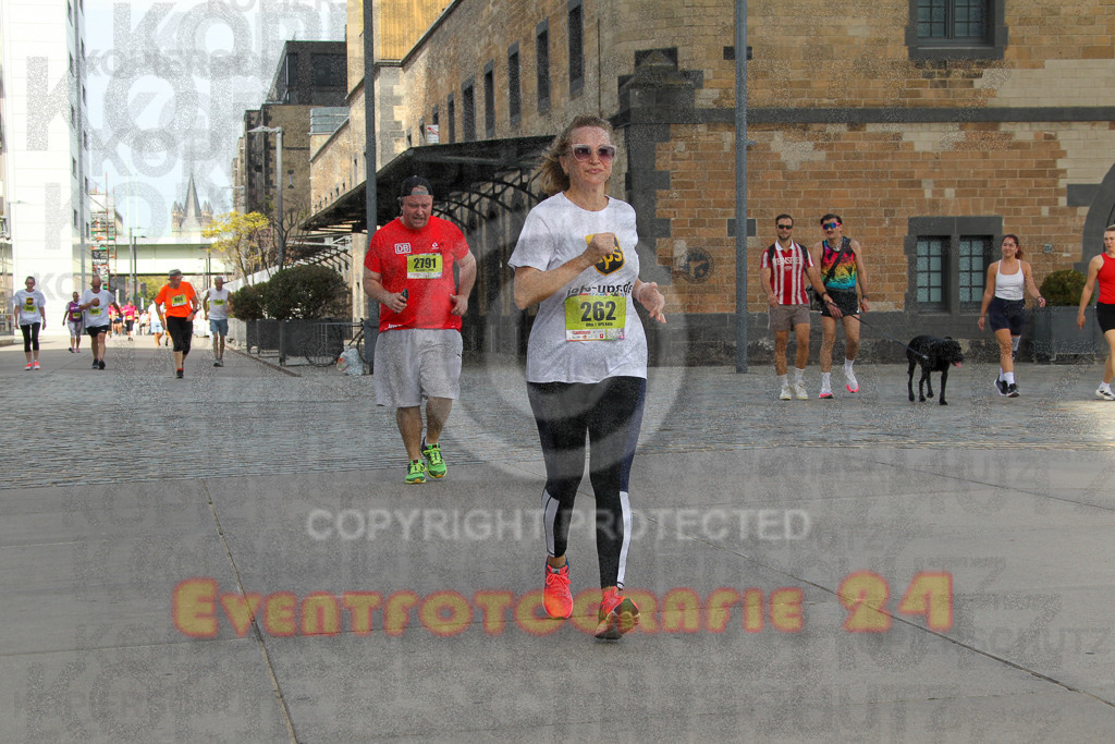 250920_1340_EV4_6399 | Sportfotografie im Rhein-Sieg Kreis, Köln, Bonn, NRW, Rheinland Pfalz, Hessen, etc. Unser Tätigkeitsfeld umfasst den Laufsport vom Volkslauf über den Marathon, Duathlon, Triathon bis zum Ultralauf wie Kölnpfad Ultra oder Schindertrail.