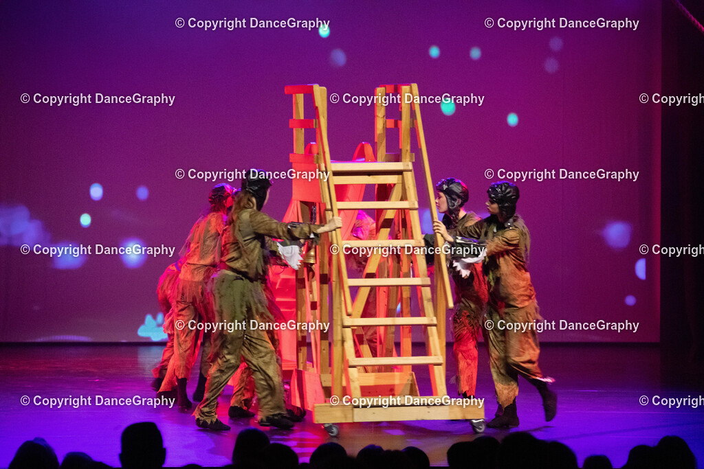 GPHY2323 | DanceGraphy - Realisiert mit Pictrs.com